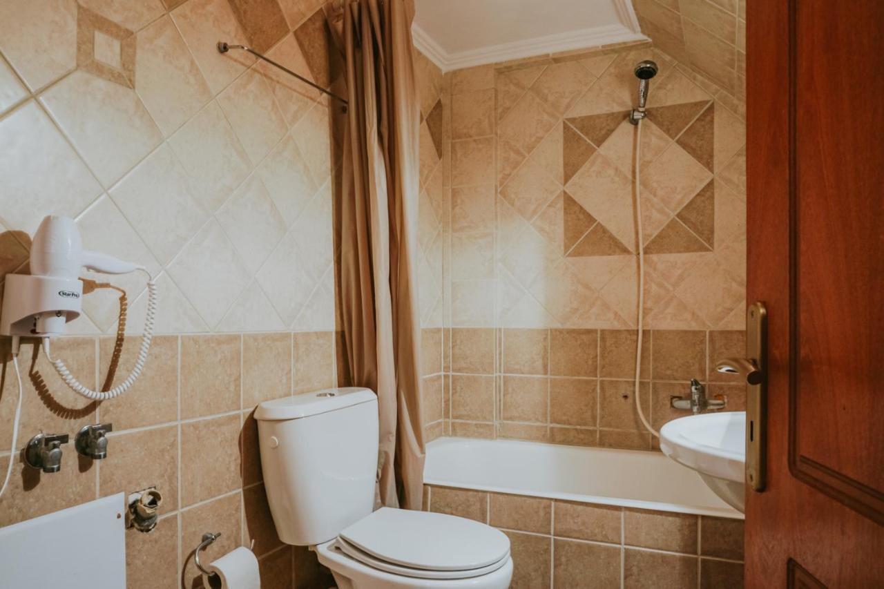 Ferienwohnung Mezonetes Helmos Ano Lousoi Exterior foto
